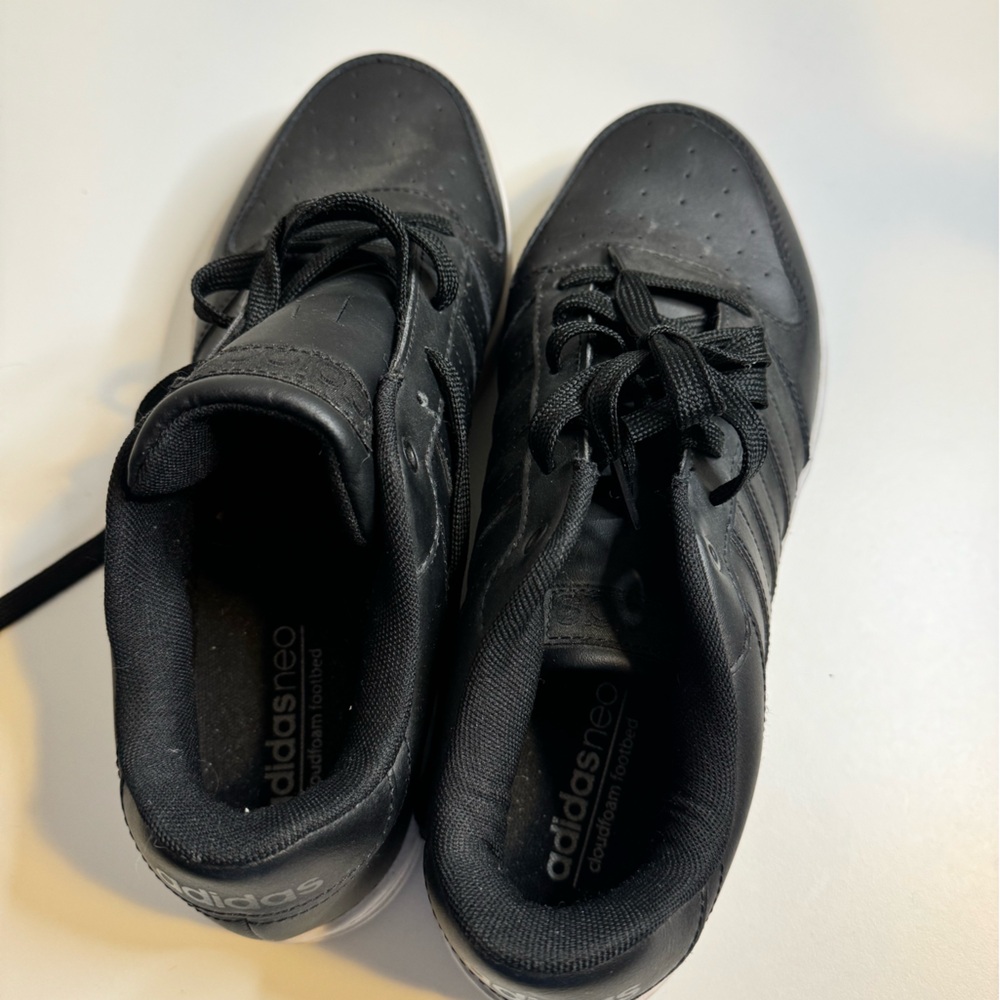 Adidas Neo